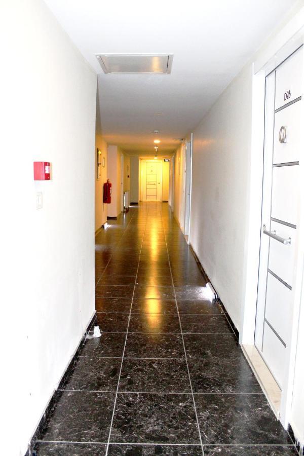 White Crown Apartman Ve Yasam Merkezi Istambul Exterior foto