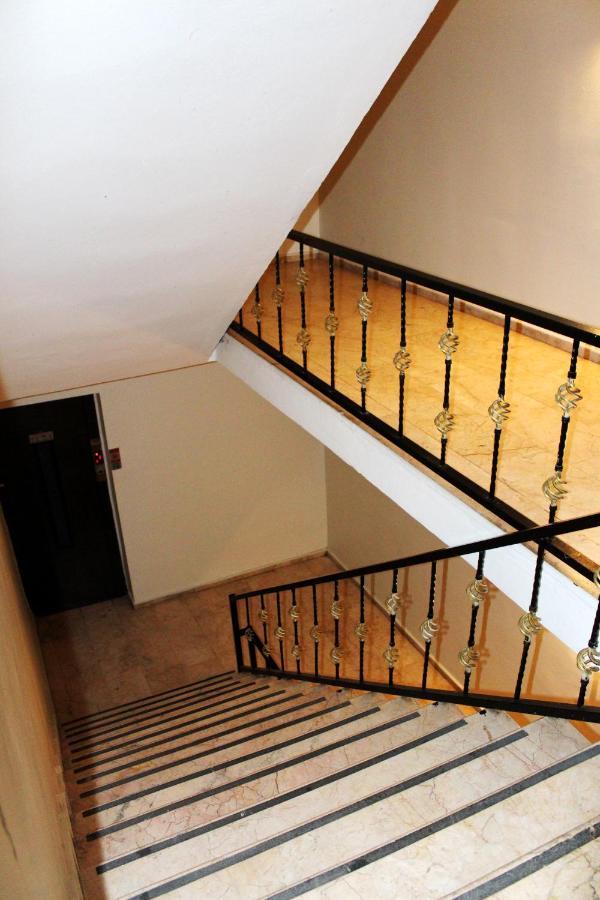 White Crown Apartman Ve Yasam Merkezi Istambul Exterior foto