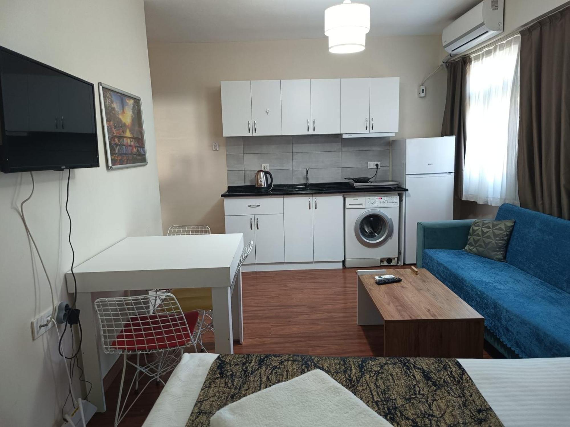 White Crown Apartman Ve Yasam Merkezi Istambul Exterior foto